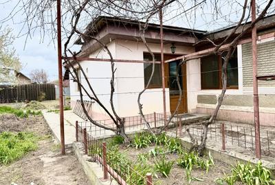 Casă cu 4 camere decomandat cu Teren 512 Mp în Chercea - 8