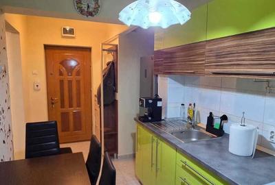 Apartament cu 2 camere semidecomandat în Grigorescu