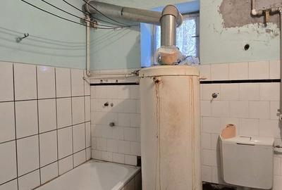 Casă cu 3 camere cu Teren 952 Mp în Central