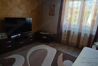 Casă cu 5 camere cu Teren 1000 Mp în Luna - 7