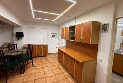 REV2004592 Ion Mihalache l Vila l 370 mp l 5 camere - 14