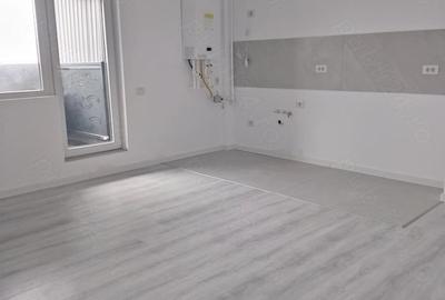 Apartament cu 2 camere decomandat în Central - 3