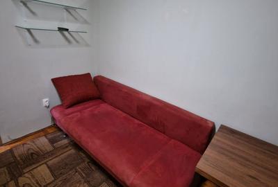 Apartament cu 3 camere semidecomandat în Intim - 3