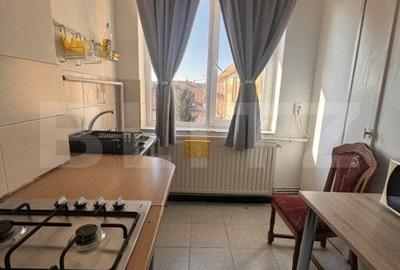 Apartament cu 2 camere, 44 mp, zona Piata 700 - 4