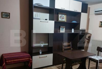 Apartament 3 camere, 63 mp, zona Pia?a Unirii - 3
