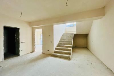 Penthouse cu 5 camere decomandat în Mănăștur - 1