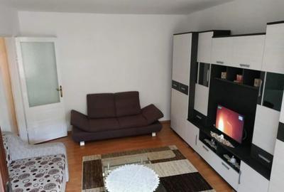 Garsonieră decomandată în Badea Cârțan - 4