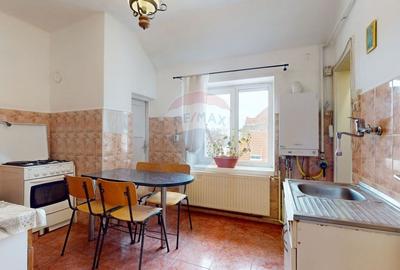 Apartament cu 1 camere decomandat în 15 Noiembrie - 4