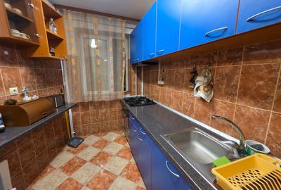 Apartament cu 3 camere semidecomandat, mobilat în Titan - 3