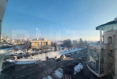 Apartament cu 3 camere decomandat în Cetate - 5