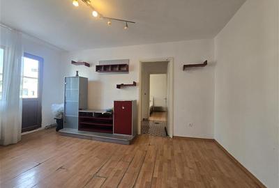 Apartament cu 2 camere semidecomandat în Cornișa - 9