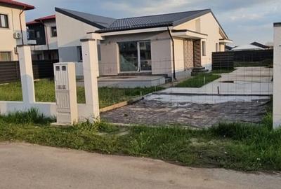 Casă cu 3 camere cu Teren 250 Mp în Tunari - 12