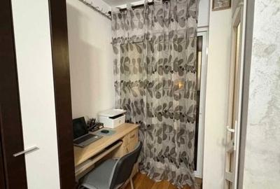 Garsonieră semidecomandată în Baza 3 - 5