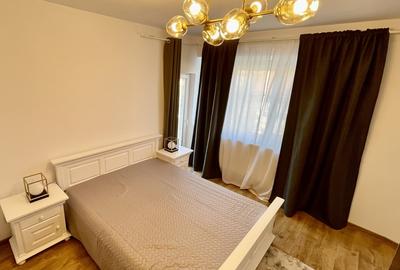 Apartament cu 3 camere semidecomandat în Cotroceni