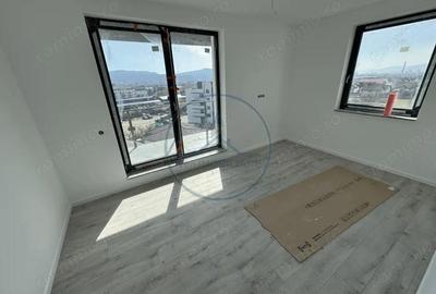 Apartament cu 2 camere semidecomandat în Central - 1