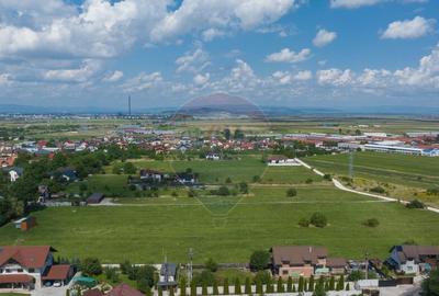 Teren de 2951 mp, în Baciu - 5