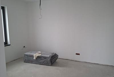 Spațiu comercial, de 90 mp, în Central - 5