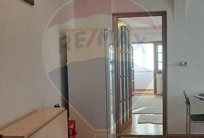 Apartament cu 2 camere semidecomandat, mobilat în Văcăresti - 3