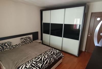 Apartament cu 3 camere decomandat în Central - 3