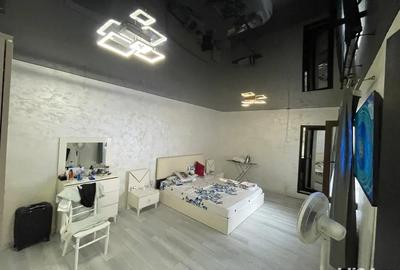 Vand casa singur in curte, cu acces printr o curte comuna - 3