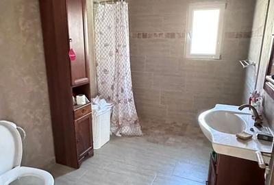 Casă cu 4 camere în Central - 6