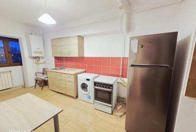 Ap 1 cam D, Gara, vis a vis Mc donalds - 6