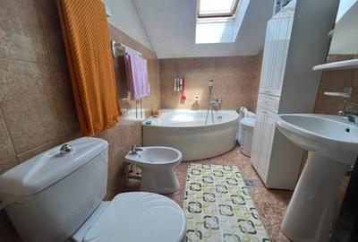 Casă cu 2 camere cu Teren 231 Mp în Central - 3