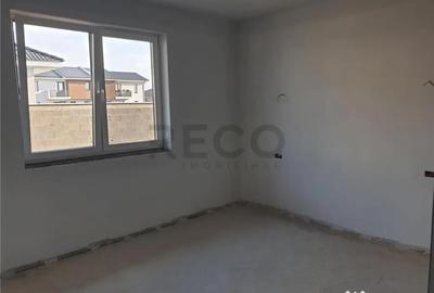 Casă cu 4 camere cu Teren 434 Mp în Cihei - 13