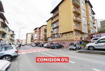 Apartament cu 3 camere semidecomandat, mobilat în Florești - 1