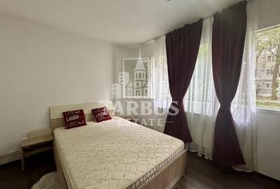 Apartament cu 2 camere renovat complet, zona Sagului - 1