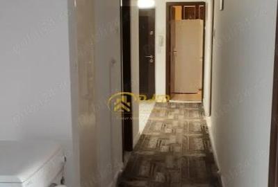 Apartament 3 camere - Hala Centrala - 3