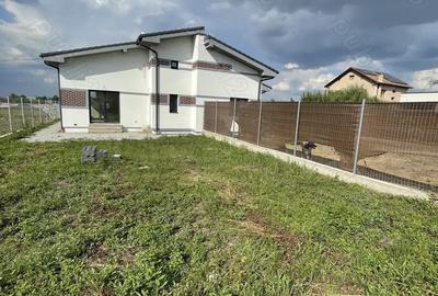 PROPRIETAR! 3 Camere Doar Parter! Toate utilitatile! La ALB sau CHEIE - 5