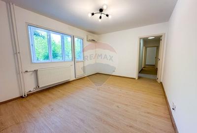 Apartament cu 3 camere semidecomandat, mobilat în Berceni - 3