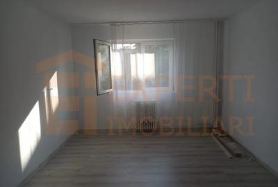 Garsonieră semidecomandată în CET