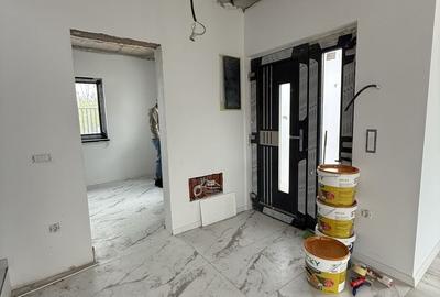 Casă individuală cu 4 camere cu Canalizare în Exterior Nord - 18