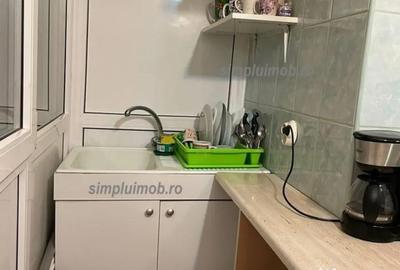 Apartament cu 2 camere semidecomandat în Apărătorii Patriei