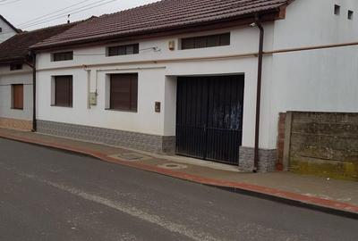 Casă cu 3 camere cu Teren 407 Mp în Central - 3