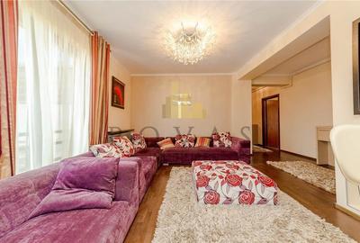 Apartament cu 3 camere semidecomandat, mobilat în Pipera
