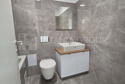 Apartament cu 3 camere decomandat, mobilat în Tractorul