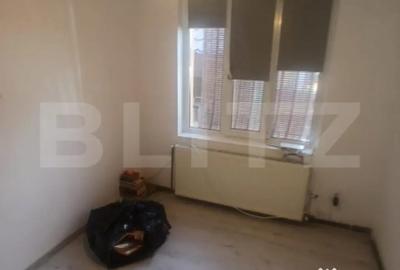Apartament cu 4 camere decomandat în Central - 12