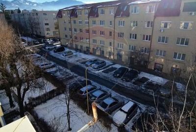 Apartament cu 2 camere semidecomandat, mobilat în Gemenii - 4