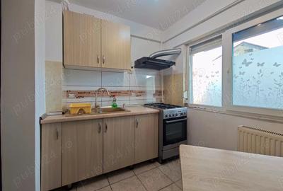 Proprietar, inchiriez apartament o camera, decomandat, mobilat, zona Buzia?ului.Pret: 250 euro. - 1