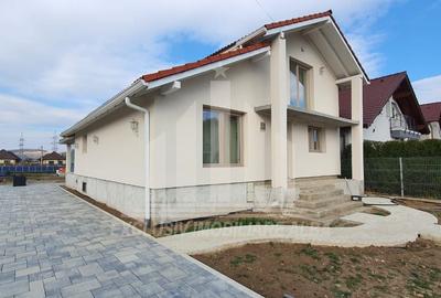 Casă individuală cu 4 camere cu Canalizare în Ampoi 3 - 1