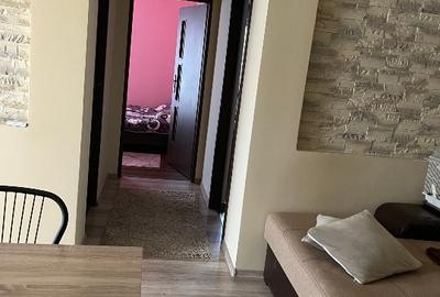Apartament cu 3 camere decomandat în Florești - 1