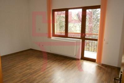 Casa functiuni multiple pretabil pentru schimbare de destinatie Cipariu - 8