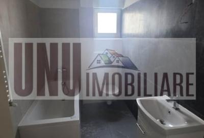 Garsonieră decomandată în Bucium - 4