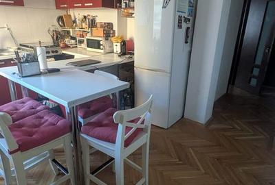 Apartament cu 3 camere în Victoriei - 9