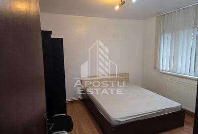 Apartament cu 2 camere semidecomandat, mobilat în Take Ionescu