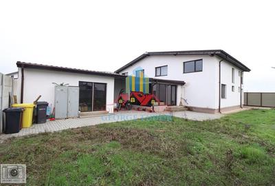 De INCHIRIAT Casa P + 1E, 157 mp  Str. Fermei, Darvari, Ciorogarla, Ilfov, - 22