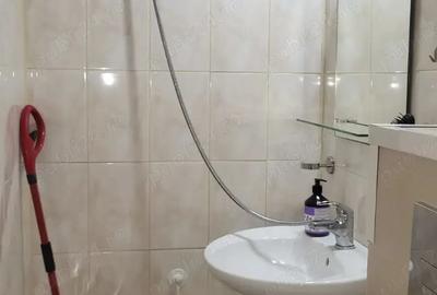 Proprietari inchiriem 3 camere ultracentral CONSTAN?A - 10